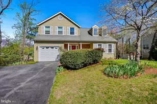 17413 Cherokee Ln, Olney, MD 20832 - Photo 2