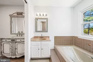 17413 Cherokee Ln, Olney, MD 20832 - Photo 30