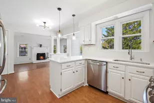 17413 Cherokee Ln, Olney, MD 20832 - Photo 12