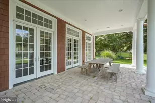 7506 Persimmon Tree Ln, Bethesda, MD 20817 - Photo 22
