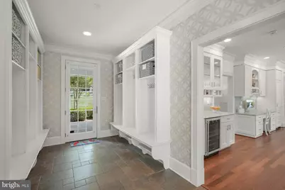 7506 Persimmon Tree Lane, Bethesda, MD 20817 - Photo 8