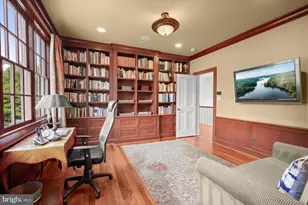 7506 Persimmon Tree Ln, Bethesda, MD 20817 - Photo 34