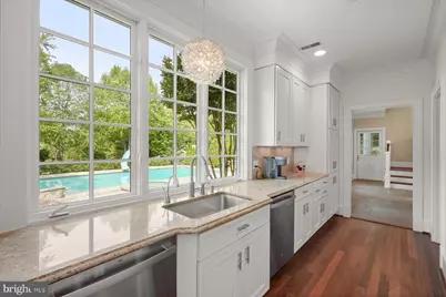 7506 Persimmon Tree Lane, Bethesda, MD 20817 - Photo 6
