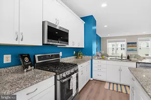 15610 Steamboat Wy, Olney, MD 20906 - Photo 18