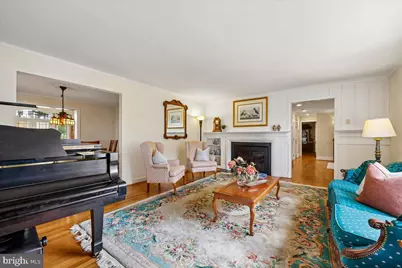 5735 Bradley Boulevard, Bethesda, MD 20814 - Photo 10