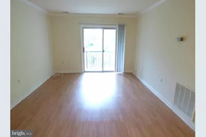 8205 Whispering Oaks Way #303, Gaithersburg, MD 20879 - Photo 4