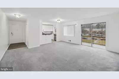 10607 Weymouth Street #W-201, Bethesda, MD 20814 - Photo 6