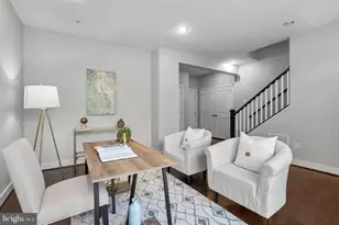 722 Crown Park Ave, Gaithersburg, MD 20878 - Photo 2