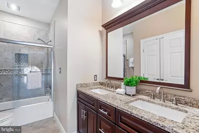 614 Linslade Street, Gaithersburg, MD 20878 - Photo 34