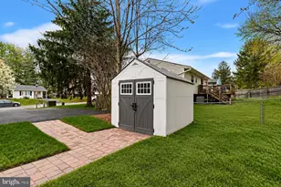 24320 Log House Rd, Gaithersburg, MD 20882 - Photo 40