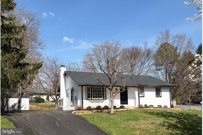 24320 Log House Road, Gaithersburg, MD 20882 - Photo 4