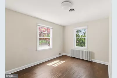 305 W Diamond Avenue, Gaithersburg, MD 20877 - Photo 20