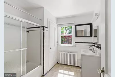 305 W Diamond Avenue, Gaithersburg, MD 20877 - Photo 22