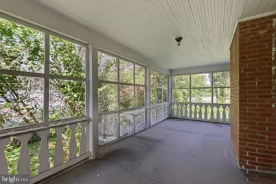 305 W Diamond Avenue, Gaithersburg, MD 20877 - Photo 24