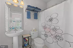 228 Hemingway Dr, Gaithersburg, MD 20878 - Photo 24