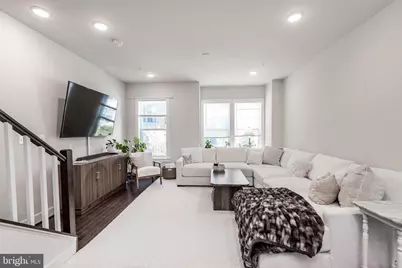 565 Shorthorn Way, Rockville, MD 20850 - Photo 2