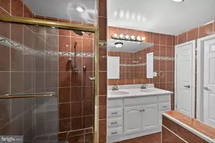 10600 Vantage Ct, Potomac, MD 20854 - Photo 62