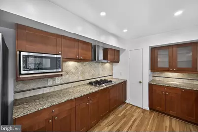 10600 Vantage Court, Potomac, MD 20854 - Photo 16