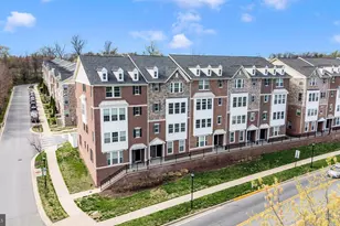 707 Cobbler Pl, Gaithersburg, MD 20877 - Photo 2