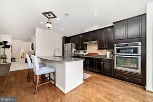 707 Cobbler Pl, Gaithersburg, MD 20877 - Photo 10