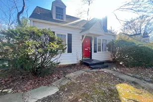 3306 Jones Bridge Rd, Chevy Chase, MD 20815 - Photo 2