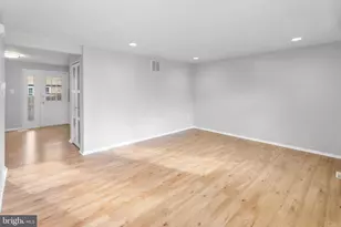 7802 Epsilon Dr, Derwood, MD 20855 - Photo 2