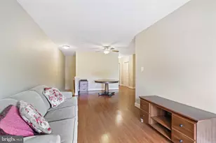 308 Orchard Ridge Dr, Gaithersburg, MD 20878 - Photo 10