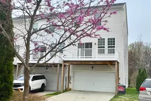 18322 Woodhouse Ln, Germantown, MD 20874 - Photo 2