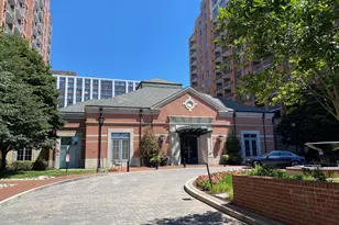 11710 Old Georgetown Rd, Rockville, MD 20852 - Photo 22