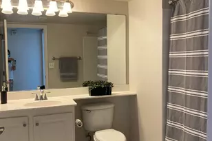 11710 Old Georgetown Rd, Rockville, MD 20852 - Photo 8