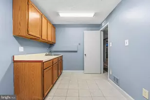 700 Greyrock Dr, Silver Spring, MD 20910 - Photo 34