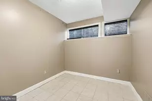 700 Greyrock Dr, Silver Spring, MD 20910 - Photo 36