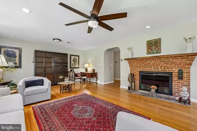 4318 Pinetree Road, Rockville, MD 20853 - Photo 16