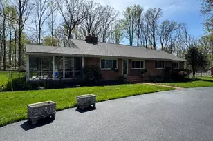 4318 Pinetree Rd, Rockville, MD 20853 - Photo 8