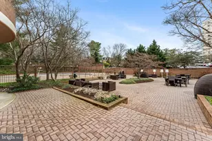 10101 Grosvenor Pl, Rockville, MD 20852 - Photo 30