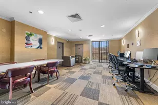 10101 Grosvenor Pl, Rockville, MD 20852 - Photo 28