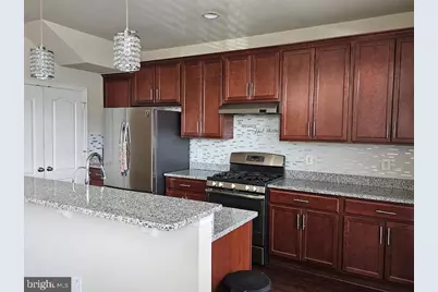 11875 Snowden Farm Parkway, Clarksburg, MD 20871 - Photo 6