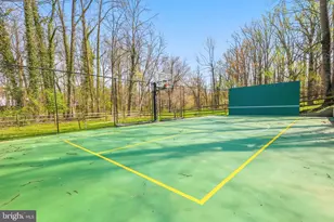 10300 Crown Point Ct, Potomac, MD 20854 - Photo 54