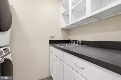 10300 Crown Point Court, Potomac, MD 20854 - Photo 38