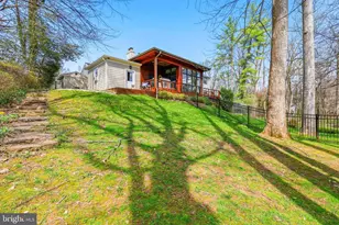 10300 Crown Point Ct, Potomac, MD 20854 - Photo 50