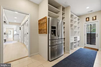 10300 Crown Point Court, Potomac, MD 20854 - Photo 28