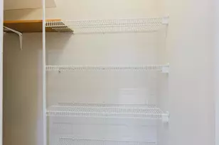 335 Fallsgrove Dr, Rockville, MD 20850 - Photo 52