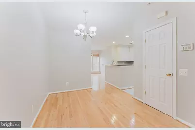 335 Fallsgrove Drive #38, Rockville, MD 20850 - Photo 22