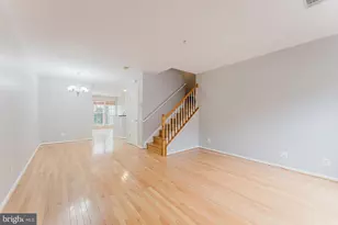 335 Fallsgrove Dr, Rockville, MD 20850 - Photo 20