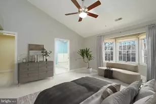 28 Sterling Ct, Rockville, MD 20850 - Photo 12