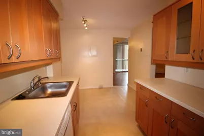 7401 Westlake Terrace #610, Bethesda, MD 20817 - Photo 14