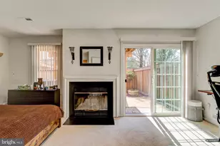 20403 Ivybridge Ct, Montgomery Village, MD 20886 - Photo 14