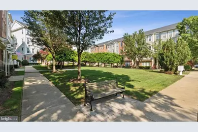 327 Cross Green Street #327B, Gaithersburg, MD 20878 - Photo 26
