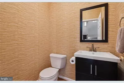 327 Cross Green Street #327B, Gaithersburg, MD 20878 - Photo 12