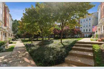 327 Cross Green Street #327B, Gaithersburg, MD 20878 - Photo 30